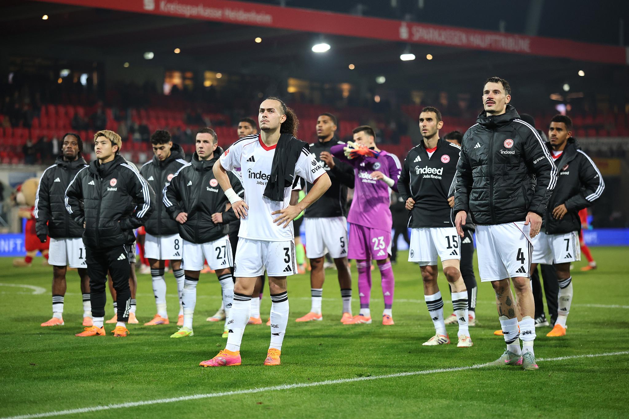 世界杯官网app下载-只是为了金菠萝吗？法兰克福“每根头发都竖了起来”